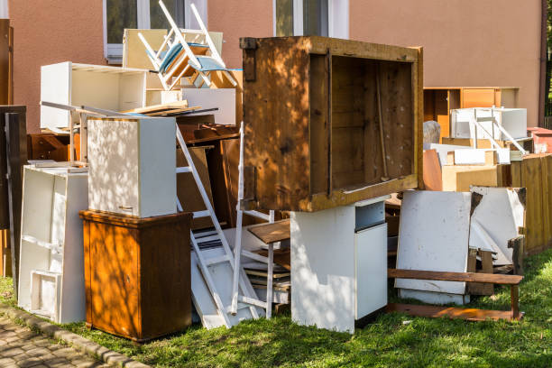 Best Estate Cleanout  in North Hills, NY